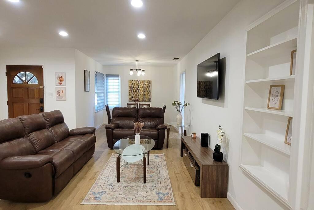 Newly Furnished Pool House Villa Los Angeles Dış mekan fotoğraf